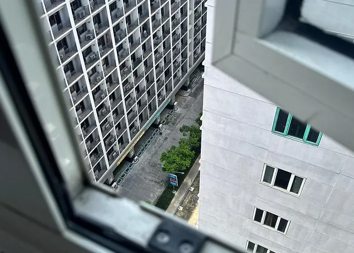 Sunny Side Cityscape C2 Rm 1716 Shore Residences By Prime Moa * Manila