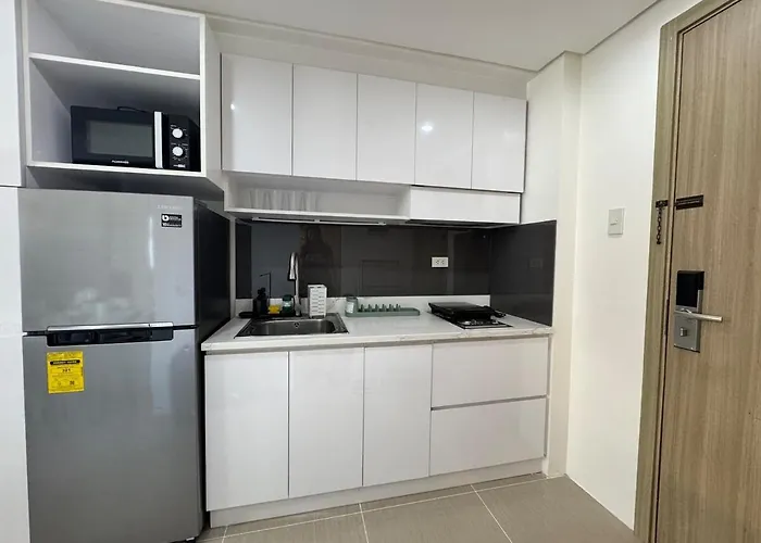 Sunny Side Cityscape C2 Rm 1716 Shore Residences By Prime Moa *