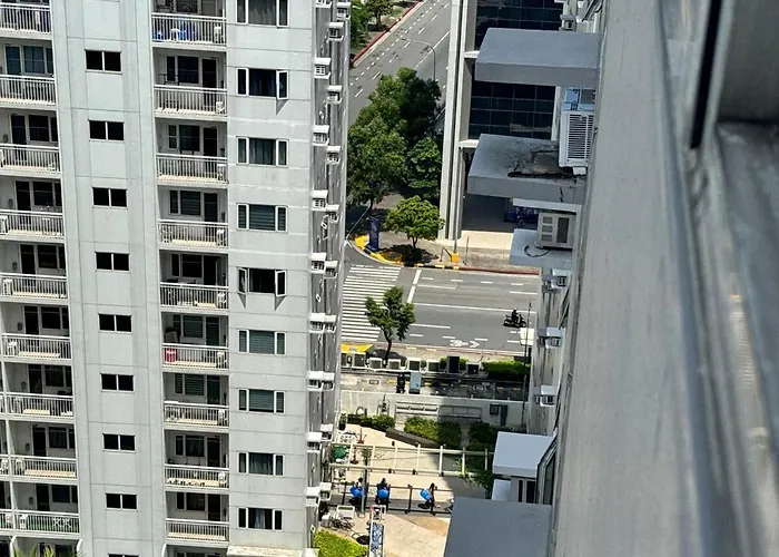 Sunny Side Cityscape C2 Rm 1716 Shore Residences By Prime Moa Manila