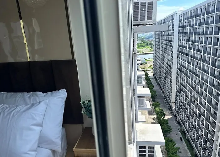 Sunny Side Cityscape C2 Rm 1716 Shore Residences By Prime Moa * Manila